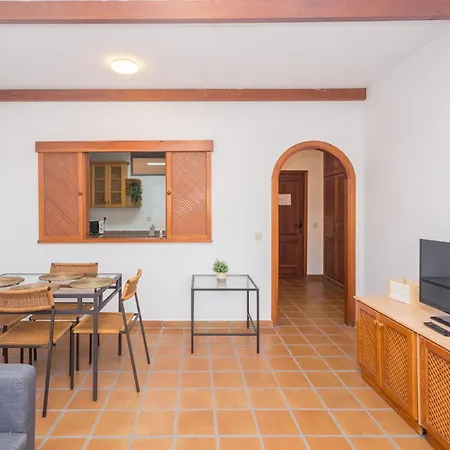 Lightbooking Brenas Garden Con Piscina